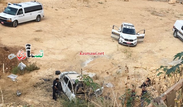  كفرقاسم : العثور على قطعة سلاح داخل السيارة التي احرقت امس في واد ابو عمران والشرطة ترجح انها استعملت في عملية اطلاق النار الاخيرة